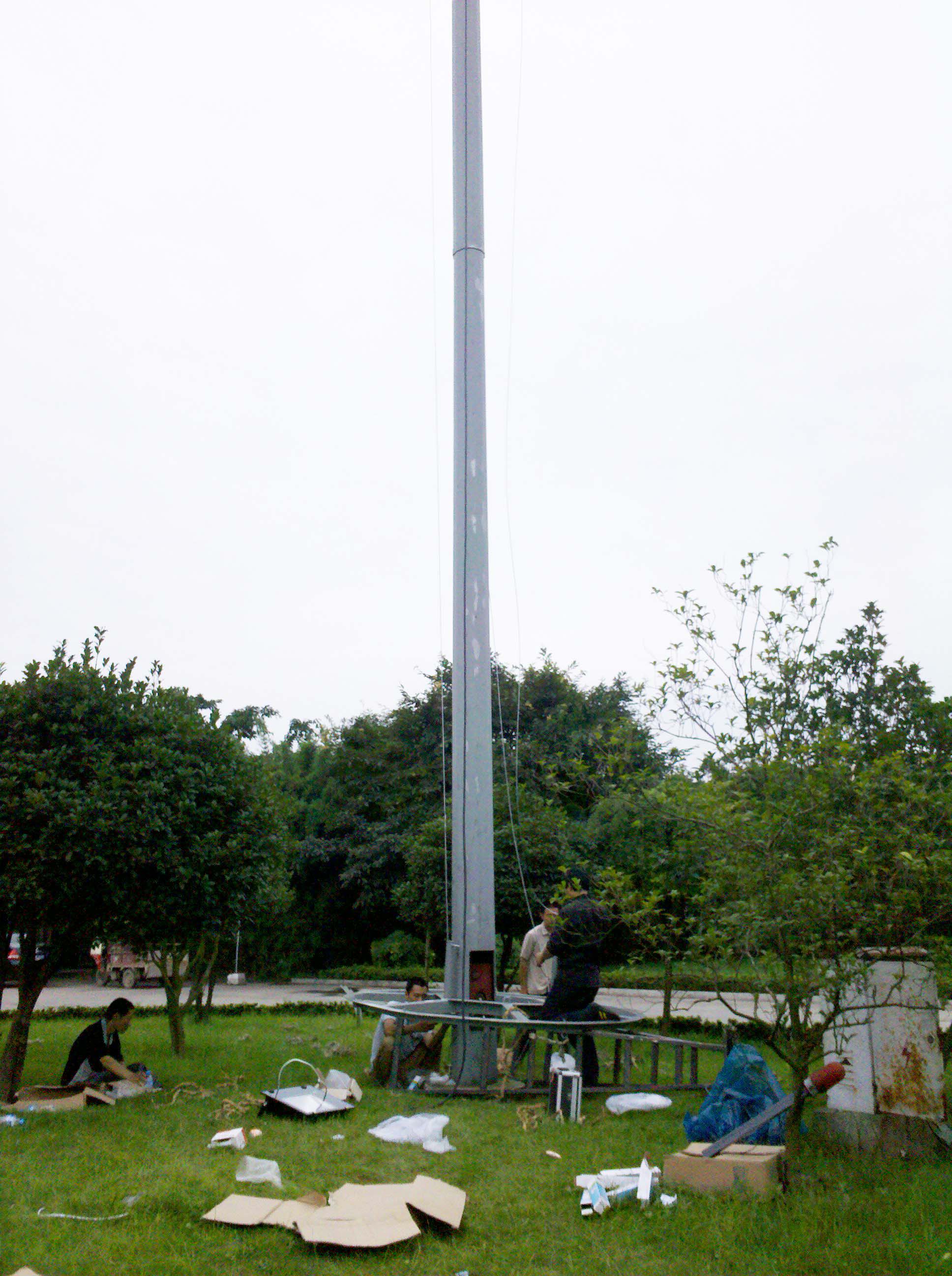 2010年宜宾机场高杆灯